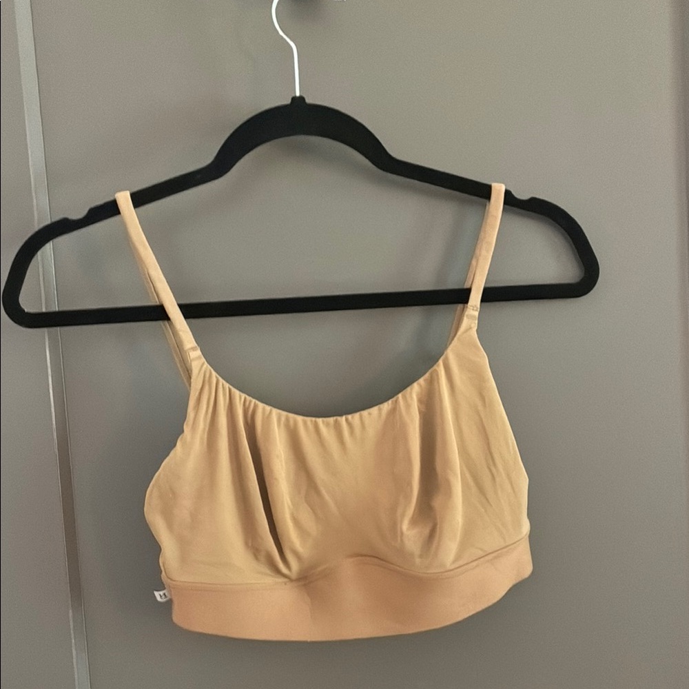 Tan Seamless Scoop Neck Bra